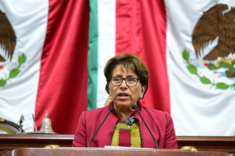 Piden impartir educación digital y redes sociales a estudiantes
