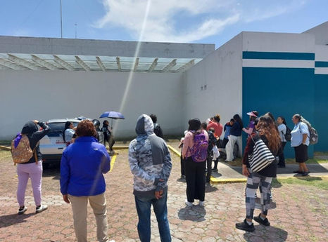 Las Tonantzin llegan hasta los juzgados de Santa Martha Acatitla para exigir justicia por maltrato infantil