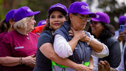 Clara Brugada encabezó la clase masiva de primeros auxilios y RCP