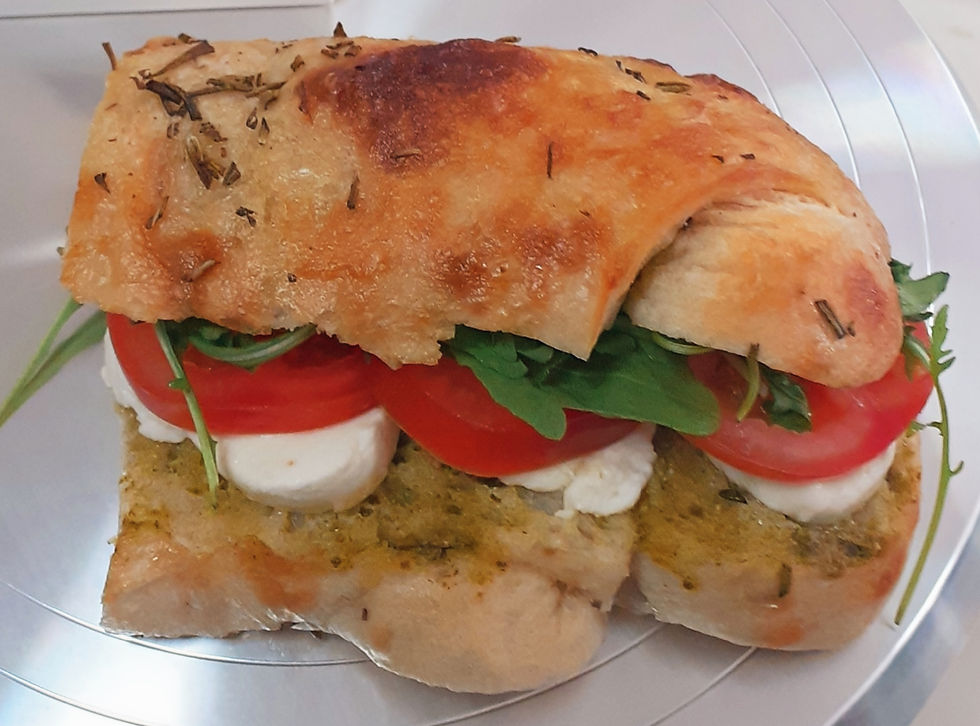 Focaccia - Pesto / Mozzarella