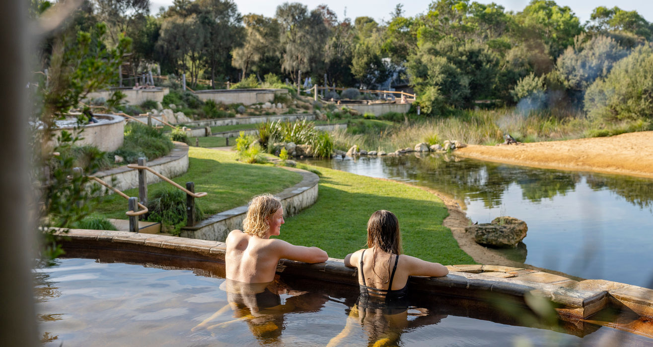Mornington Peninsula Wine and Hot Springs Tour