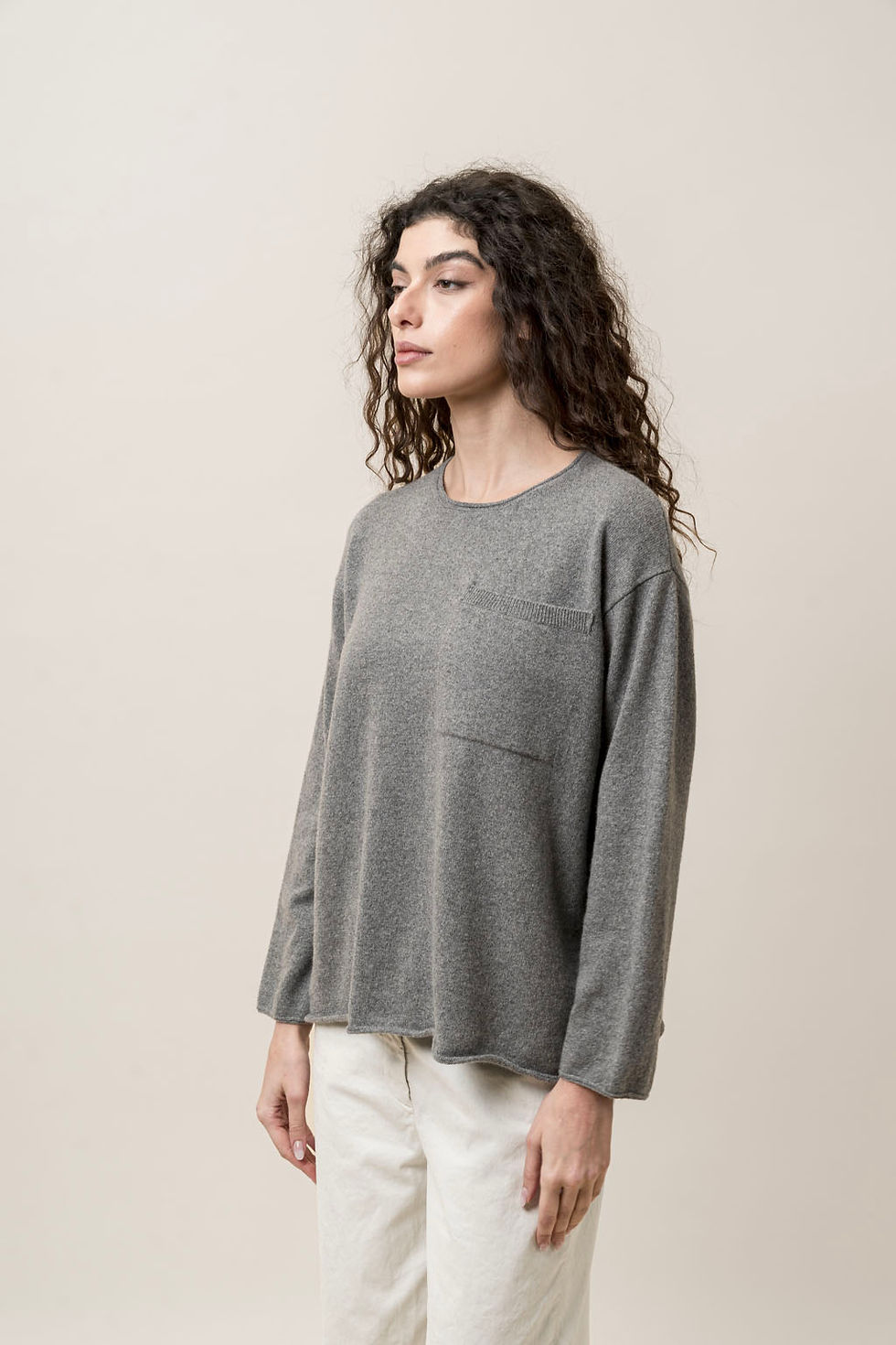 Thumbnail: ROUND NECK PULLOVER - 2529