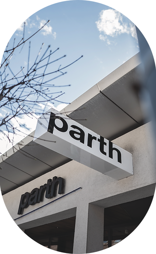 Parth_Mode_Geschäft_außen2.png