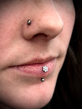 090226labretnostril2.jpg