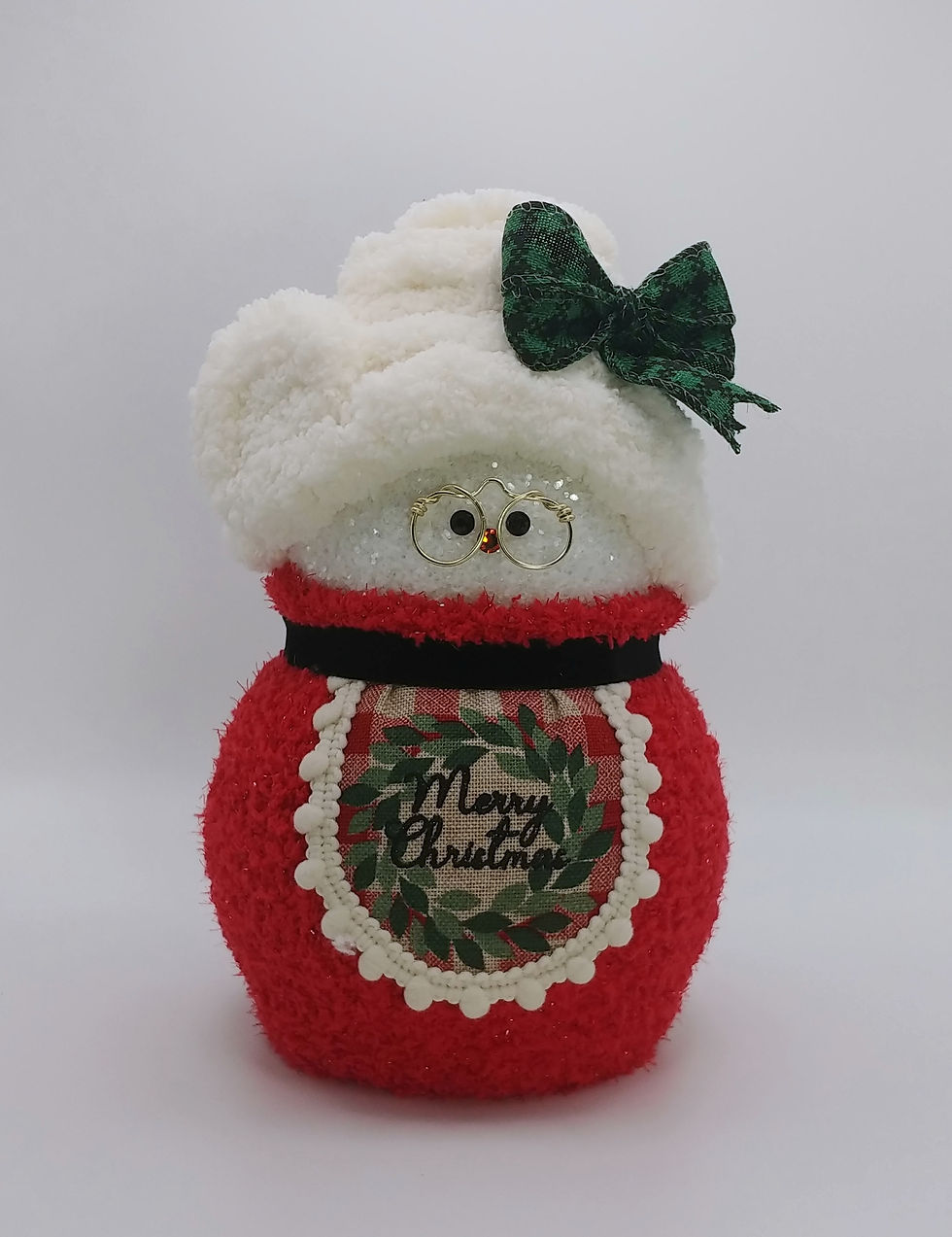 3D printed and handcrafted Mrs. Claus design, from Snow Elfyz.