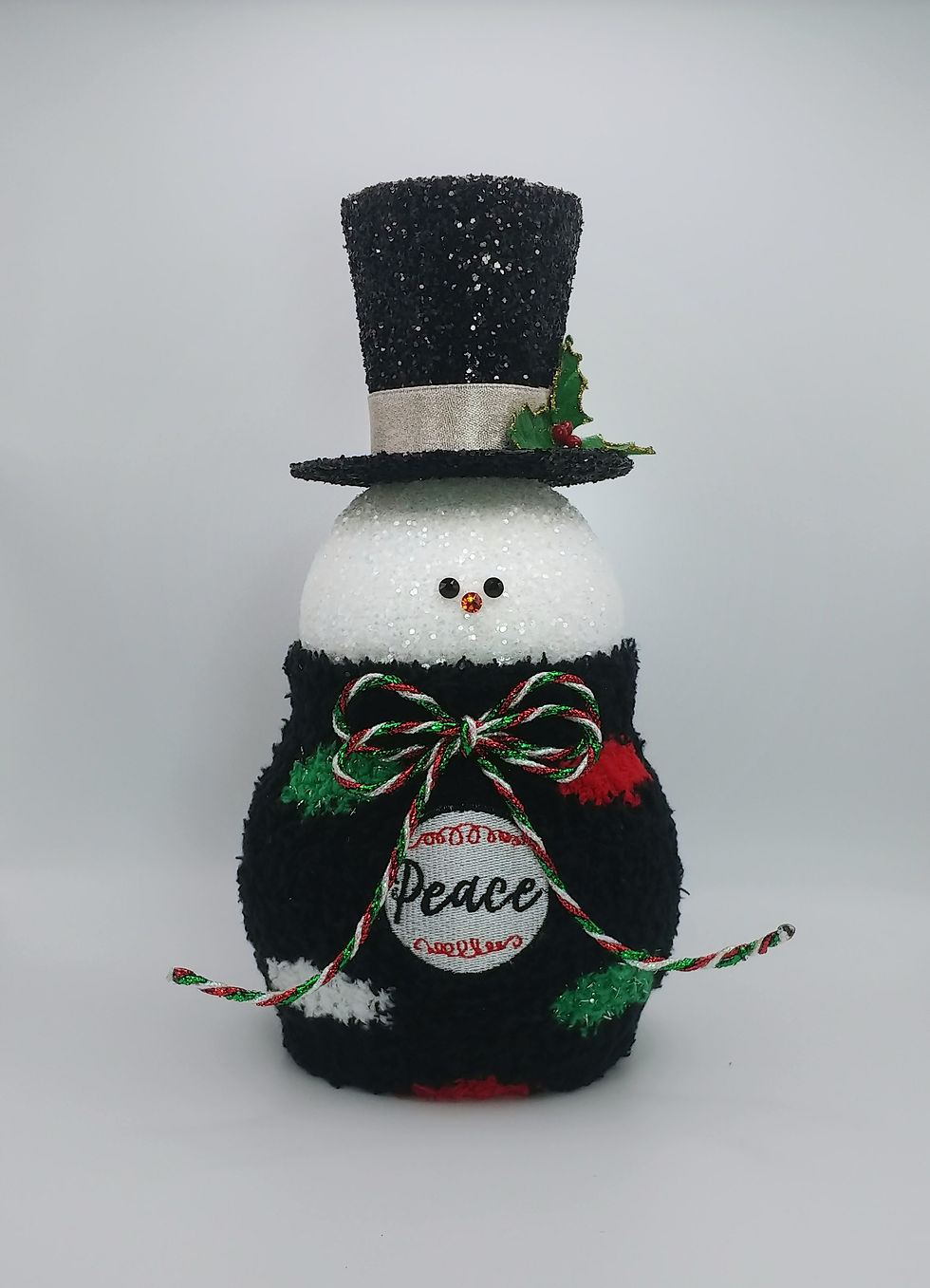 Everyone needs Peace in their life. Snow Elfyz 3d printed and handcrafted designs will ease your humbugness.