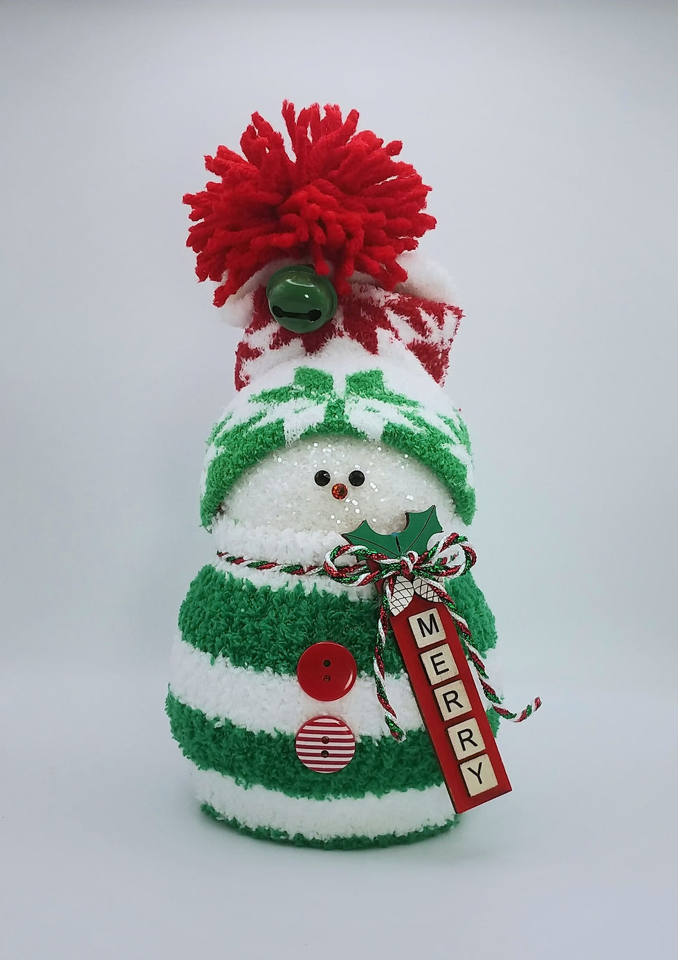 3D printed decorations handcrafted into mini Christmas works of seasonal beauty.