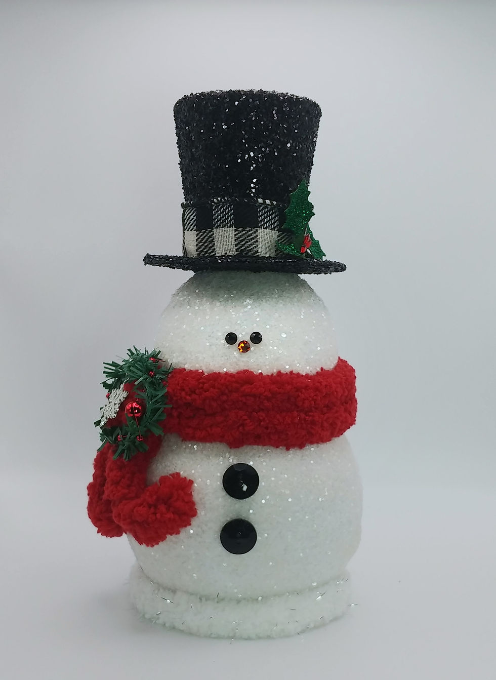3D printed snowmen for your Christmas decor, provided by Snow Elfyz.