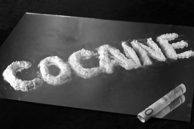 Signs of Cocaine Use, One Sign is Never Enough