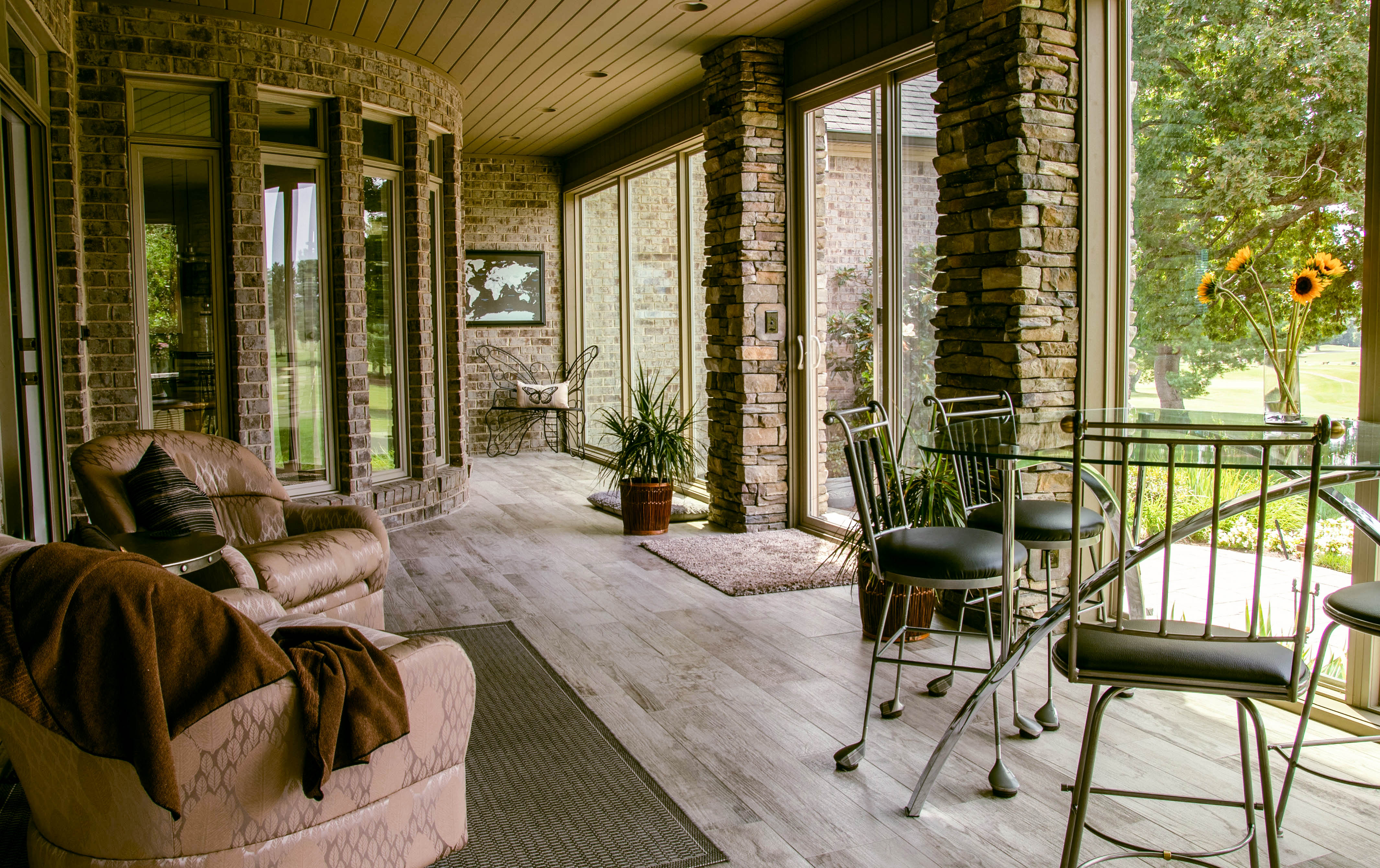 Custom Homes Maryville Menards Construction Inc.