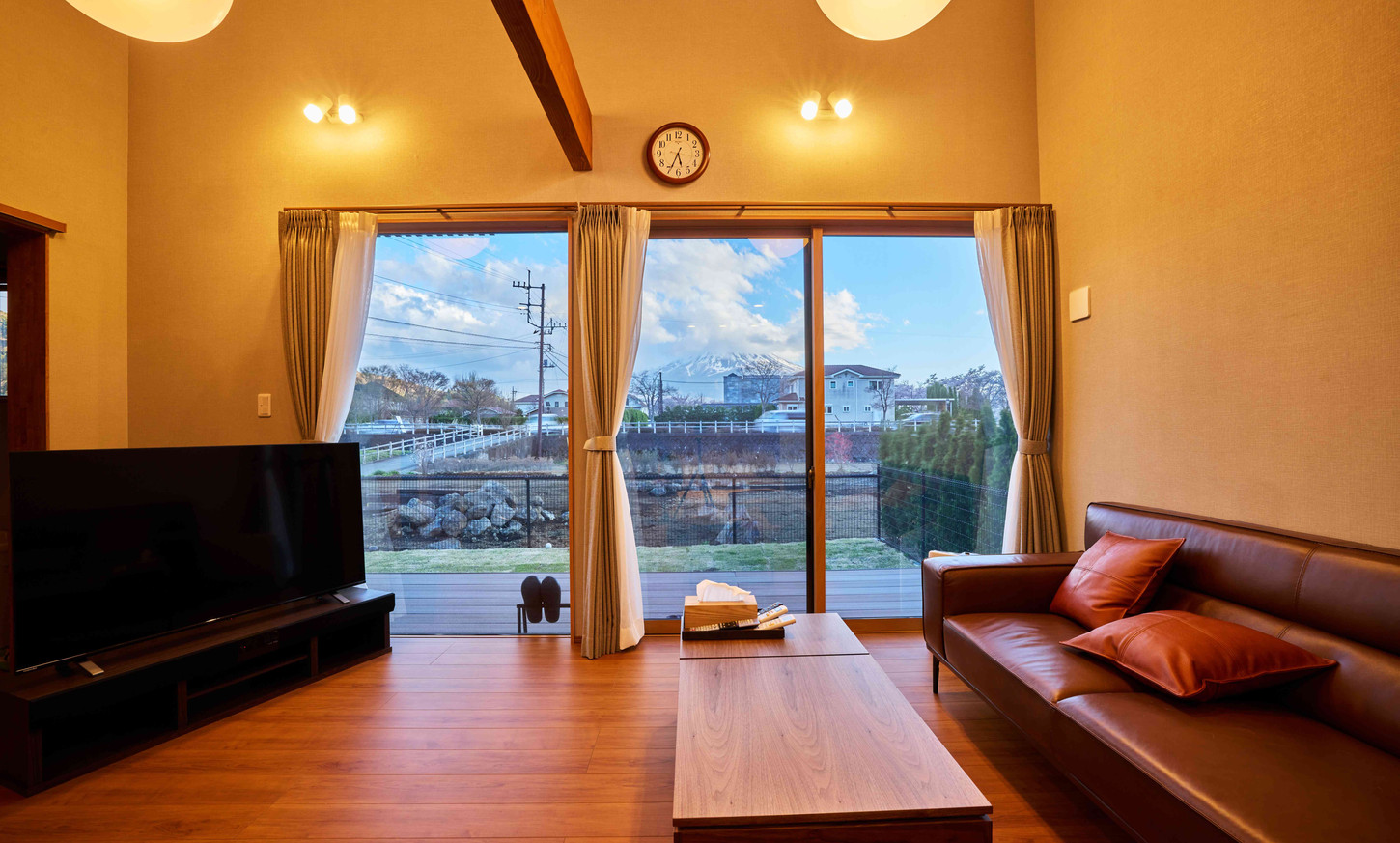 2階建、4名推奨~最大6名までご宿泊いただけます。