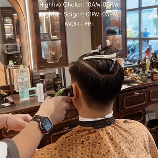 cạo râu khăn nóng, barber, barbershop, tiệm tóc nam, cắt tóc nam, tiệm hớt tóc, hớt tóc nam, tóc nam đẹp, tiệm cắt tóc quận 3, tiệm tóc quận 10, tiệm tóc quận 5, tóc nam lịch sự, tóc nam cổ điển, tạo kiểu tóc, sấy tóc, cắt tóc, tóc nam sành điệu, tóc đẹp quận 3, nhuộm tóc nam, uốn tóc, ép side, sidepart, buzzcut, tóc chải, pomade, undercut, pompadour