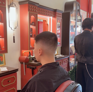 cạo râu khăn nóng, barber, barbershop, tiệm tóc nam, cắt tóc nam, tiệm hớt tóc, hớt tóc nam, tóc nam đẹp, tiệm cắt tóc quận 3, tiệm tóc quận 10, tiệm tóc quận 5, tóc nam lịch sự, tóc nam cổ điển, tạo kiểu tóc, sấy tóc, cắt tóc, tóc nam sành điệu, tóc đẹp quận 3, nhuộm tóc nam, uốn tóc, ép side, sidepart, buzzcut, tóc chải, pomade, undercut, pompadour