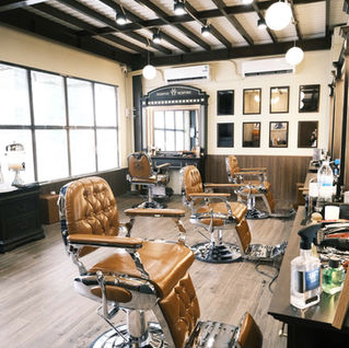 HIGHFIVE TÂN BÌNH - MỘT THOÁNG LỊCH THIỆP XƯA GIỮA LÒNG PHỐ THỊ - NƠI KIỂU TÓC ĐƯỢC "MAY ĐO" VỪA VẶN.