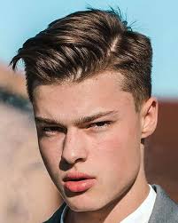 cạo râu khăn nóng, barber, barbershop, tiệm tóc nam, cắt tóc nam, tiệm hớt tóc, hớt tóc nam, tóc nam đẹp, tiệm cắt tóc quận 3, tiệm tóc quận 10, tiệm tóc quận 5, tóc nam lịch sự, tóc nam cổ điển, tạo kiểu tóc, sấy tóc, cắt tóc, tóc nam sành điệu, tóc đẹp quận 3, nhuộm tóc nam, uốn tóc, ép side, sidepart, buzzcut, tóc chải, pomade, undercut, pompadour