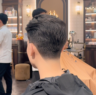 bespoke barbering, bespokecoloring, bespoke home service, cắt tóc tận nơi, cắt tóc tận nhà, barber home service, cạo râu khăn nóng, barber, barbershop, tiệm tóc nam, cắt tóc nam, tiệm hớt tóc, hớt tóc nam, tóc nam đẹp, tiệm cắt tóc quận 3, tiệm tóc quận 10, tiệm tóc quận 5, tóc nam lịch sự, tóc nam cổ điển, cắt tóc, nhuộm tóc nam, uốn tóc, ép side