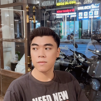 cạo râu khăn nóng, barber, barbershop, tiệm tóc nam, cắt tóc nam, tiệm hớt tóc, hớt tóc nam, tóc nam đẹp, tiệm cắt tóc quận 3, tiệm tóc quận 10, tiệm tóc quận 5, tóc nam lịch sự, tóc nam cổ điển, tạo kiểu tóc, sấy tóc, cắt tóc, tóc nam sành điệu, tóc đẹp quận 3, nhuộm tóc nam, uốn tóc, ép side, sidepart, buzzcut, tóc chải, pomade, undercut, pompadour
