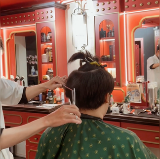 bespoke barbering, bespokecoloring, bespoke home service, barber home service, cạo râu khăn nóng, barber, barbershop, tiệm tóc nam, cắt tóc nam, tiệm hớt tóc, hớt tóc nam, tóc nam đẹp, tiệm cắt tóc quận 3, tiệm tóc quận 10, tiệm tóc quận 5, tóc nam lịch sự, tóc nam cổ điển, tạo kiểu tóc, sấy tóc, cắt tóc, tóc nam sành điệu, tóc đẹp quận 3, nhuộm tóc nam, uốn tóc, ép side