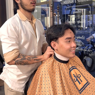 cạo râu khăn nóng, barber, barbershop, tiệm tóc nam, cắt tóc nam, tiệm hớt tóc, hớt tóc nam, tóc nam đẹp, tiệm cắt tóc quận 3, tiệm tóc quận 10, tiệm tóc quận 5, tóc nam lịch sự, tóc nam cổ điển, tạo kiểu tóc, sấy tóc, cắt tóc, tóc nam sành điệu, tóc đẹp quận 3, nhuộm tóc nam, uốn tóc, ép side, sidepart, buzzcut, tóc chải, pomade, undercut, pompadour