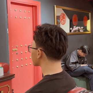 ạo râu khăn nóng, barber, barbershop, tiệm tóc nam, cắt tóc nam, tiệm hớt tóc, hớt tóc nam, tóc nam đẹp, tiệm cắt tóc quận 3, tiệm tóc quận 10, tiệm tóc quận 5, tóc nam lịch sự, tóc nam cổ điển, tạo kiểu tóc, sấy tóc, cắt tóc, tóc nam sành điệu, tóc đẹp quận 3, nhuộm tóc nam, uốn tóc, ép side, sidepart, buzzcut, tóc chải, pomade, undercut, pompadour,