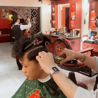 ạo râu khăn nóng, barber, barbershop, tiệm tóc nam, cắt tóc nam, tiệm hớt tóc, hớt tóc nam, tóc nam đẹp, tiệm cắt tóc quận 3, tiệm tóc quận 10, tiệm tóc quận 5, tóc nam lịch sự, tóc nam cổ điển, tạo kiểu tóc, sấy tóc, cắt tóc, tóc nam sành điệu, tóc đẹp quận 3, nhuộm tóc nam, uốn tóc, ép side, sidepart, buzzcut, tóc chải, pomade, undercut, pompadour,