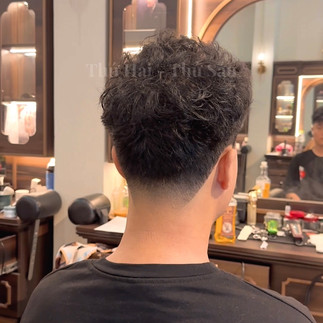Tóc xoăn mì tôm, tóc xoăn nam, kiểu tóc xoăn đẹp, barber, barbershop, tiệm tóc nam, cắt tóc nam, tiệm hớt tóc, hớt tóc nam, tóc nam đẹp, tiệm cắt tóc quận 3, tiệm tóc quận 10, tiệm tóc quận 5, tóc nam lịch sự, tóc nam cổ điển, tóc nam đi tiệt, cắt tóc nam ở đâu, tạo kiểu tóc, sấy tóc, cắt tóc, tóc nam sành điệu, tóc đẹp quận 3, nhuộm tóc nam, uốn tóc, ép side, sidepart, longtrim, buzzcut, tóc chải, pomade, undercut, pompadour, gentleman