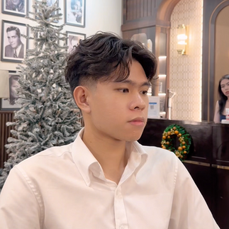 bespoke barbering, bespokecoloring, bespoke home service, cắt tóc tận nơi, cắt tóc tận nhà, barber home service, cạo râu khăn nóng, barber, barbershop, tiệm tóc nam, cắt tóc nam, tiệm hớt tóc, hớt tóc nam, tóc nam đẹp, tiệm cắt tóc quận 3, tiệm tóc quận 10, tiệm tóc quận 5, tóc nam lịch sự, tóc nam cổ điển, cắt tóc, nhuộm tóc nam, uốn tóc, ép side
