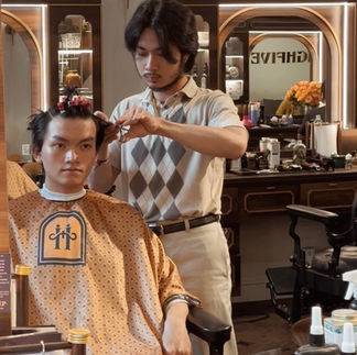 barber, barbershop, tiệm tóc nam, cắt tóc nam, tiệm hớt tóc, hớt tóc nam, tóc nam đẹp, tiệm cắt tóc quận 3, tiệm tóc quận 10, tiệm tóc quận 5, tóc nam lịch sự, tóc nam cổ điển, tóc nam đi tiệt, cắt tóc nam ở đâu, tạo kiểu tóc, sấy tóc, cắt tóc, tóc nam sành điệu, tóc đẹp quận 3, nhuộm tóc nam, uốn tóc, ép side, sidepart, longtrim, buzzcut, tóc chải, pomade, undercut, pompadour, gentleman