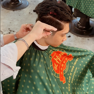 bespoke barbering, bespokecoloring, bespoke home service, barber home service, cạo râu khăn nóng, barber, barbershop, tiệm tóc nam, cắt tóc nam, tiệm hớt tóc, hớt tóc nam, tóc nam đẹp, tiệm cắt tóc quận 3, tiệm tóc quận 10, tiệm tóc quận 5, tóc nam lịch sự, tóc nam cổ điển, tạo kiểu tóc, sấy tóc, cắt tóc, tóc nam sành điệu, tóc đẹp quận 3, nhuộm tóc nam, uốn tóc, ép side