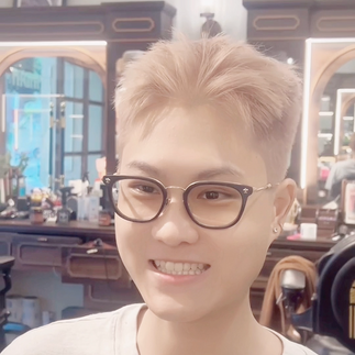 bespoke barbering, bespokecoloring, bespoke home service, cắt tóc tận nơi, cắt tóc tận nhà, barber home service, cạo râu khăn nóng, barber, barbershop, tiệm tóc nam, cắt tóc nam, tiệm hớt tóc, hớt tóc nam, tóc nam đẹp, tiệm cắt tóc quận 3, tiệm tóc quận 10, tiệm tóc quận 5, tóc nam lịch sự, tóc nam cổ điển, cắt tóc, nhuộm tóc nam, uốn tóc, ép side