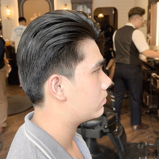 barber, barbershop, tiệm tóc nam, cắt tóc nam, tiệm hớt tóc, hớt tóc nam, tóc nam đẹp, tiệm cắt tóc quận 3, tiệm tóc quận 10, tiệm tóc quận 5, tóc nam lịch sự, tóc nam cổ điển, tóc nam đi tiệt, cắt tóc nam ở đâu, tạo kiểu tóc, sấy tóc, cắt tóc, tóc nam sành điệu, tóc đẹp quận 3, nhuộm tóc nam, uốn tóc, ép side, sidepart, longtrim, buzzcut, tóc chải, pomade, undercut, pompadour, gentleman