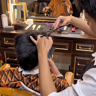 Highfive Barbershop, Tiệm hớt tóc Highfive, cá nhân hoá kiểu tóc, cắt tóc nam, tiệm tóc nam, tiệm cắ