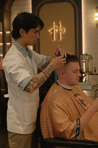 Highfive Barbershop, Tiệm hớt tóc Highfive, cá nhân hoá kiểu tóc, cắt tóc nam, tiệm tóc nam, tiệm cắ