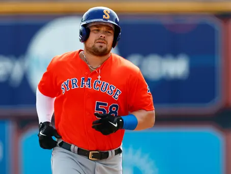Ex-Met Luke Voit Still Remains A Free Agent