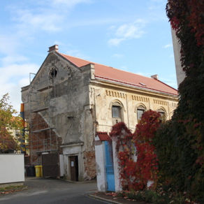 Rekonstrukce synagogy v Pacově - fáze jižní stěna