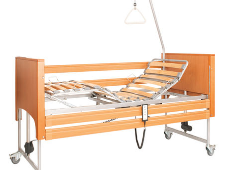 Dvě el. polohovatelná lůžka pro domácí paliativní péči Nemocnice Pelhřimov