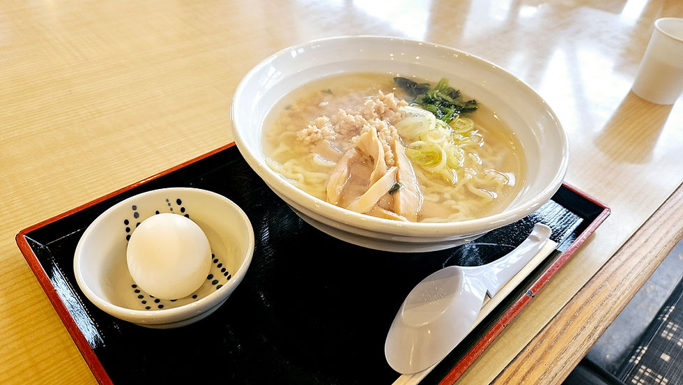 Afternoon of 14th March: Half day tour featuring mountain salt ramen and viewing the snowy scenery of Urabandai