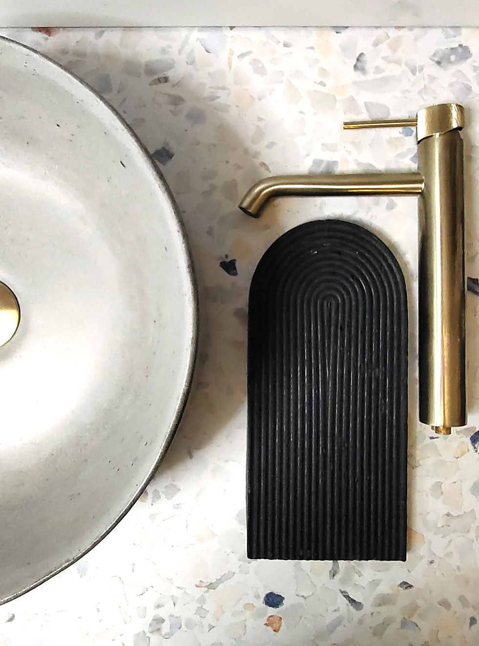 Miniature : Lavabo en béton modèle V_0