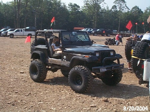 Black Jeep Wrangler at Long Island Off Road