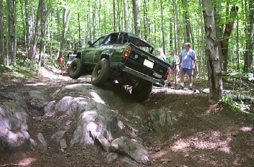 Toyota 4Runner rock crawling off-road trail