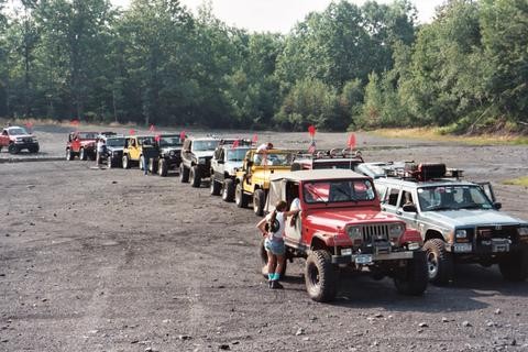 Jeeps lined up at Carnage Hill, Long Island Off Road