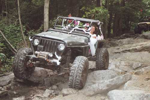 Bride in Jeep, off-road adventure