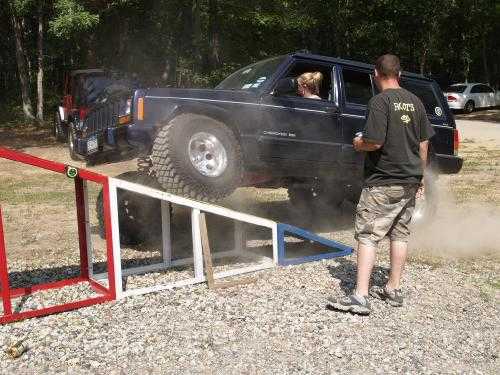 Jeep ascending ramp, off-road event