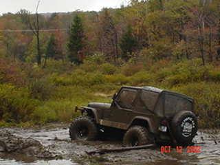 Jeep stuck in mud, Long Island Off Road
