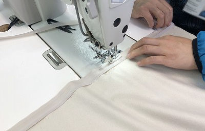 カシミヤケープ追加生産中 ①