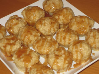 Whiskey Caramel Doughnut Holes