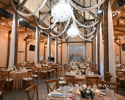 Hidden Oaks Lake Mary reception venue.jpg