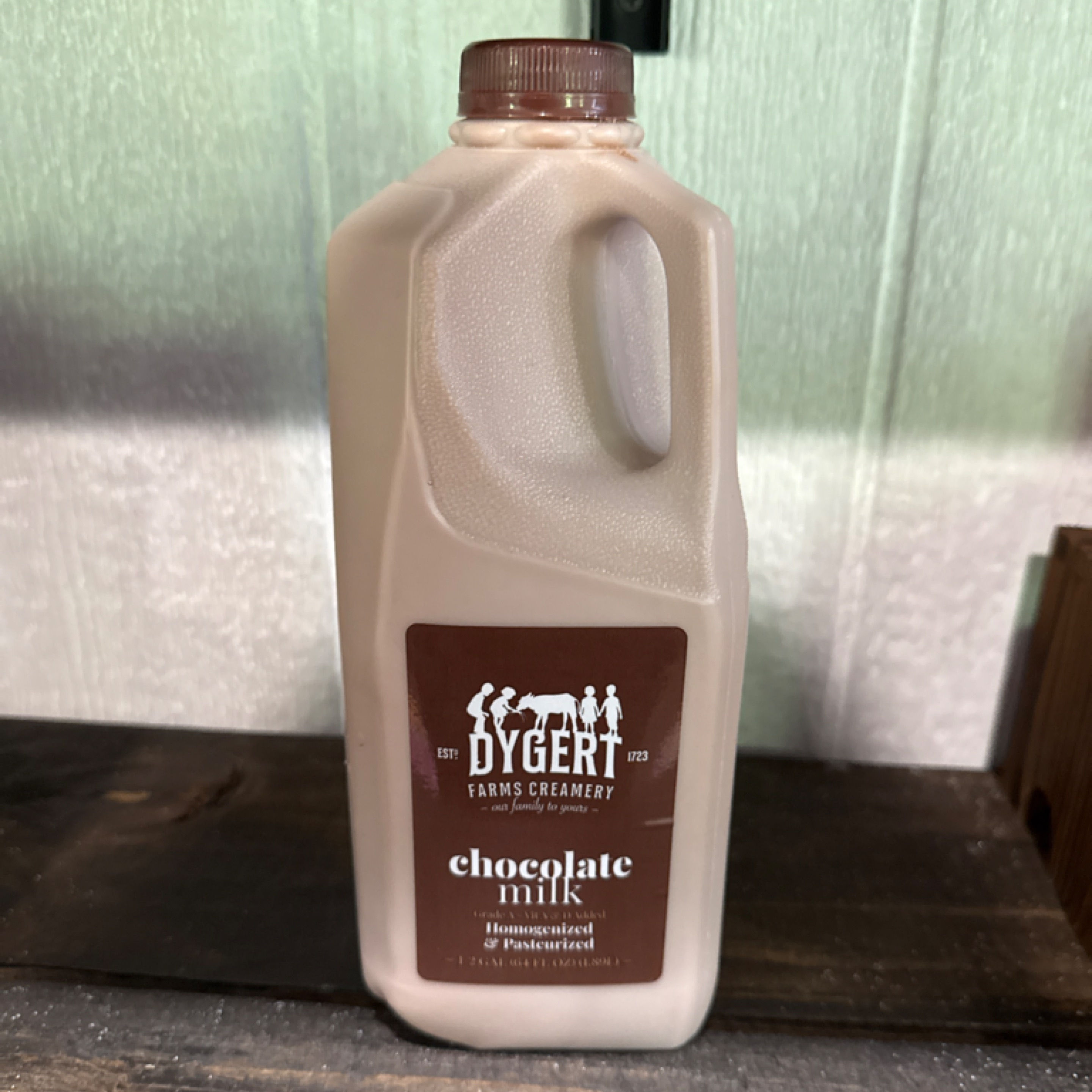Dygert Chocolate Milk 1/2 Gallon