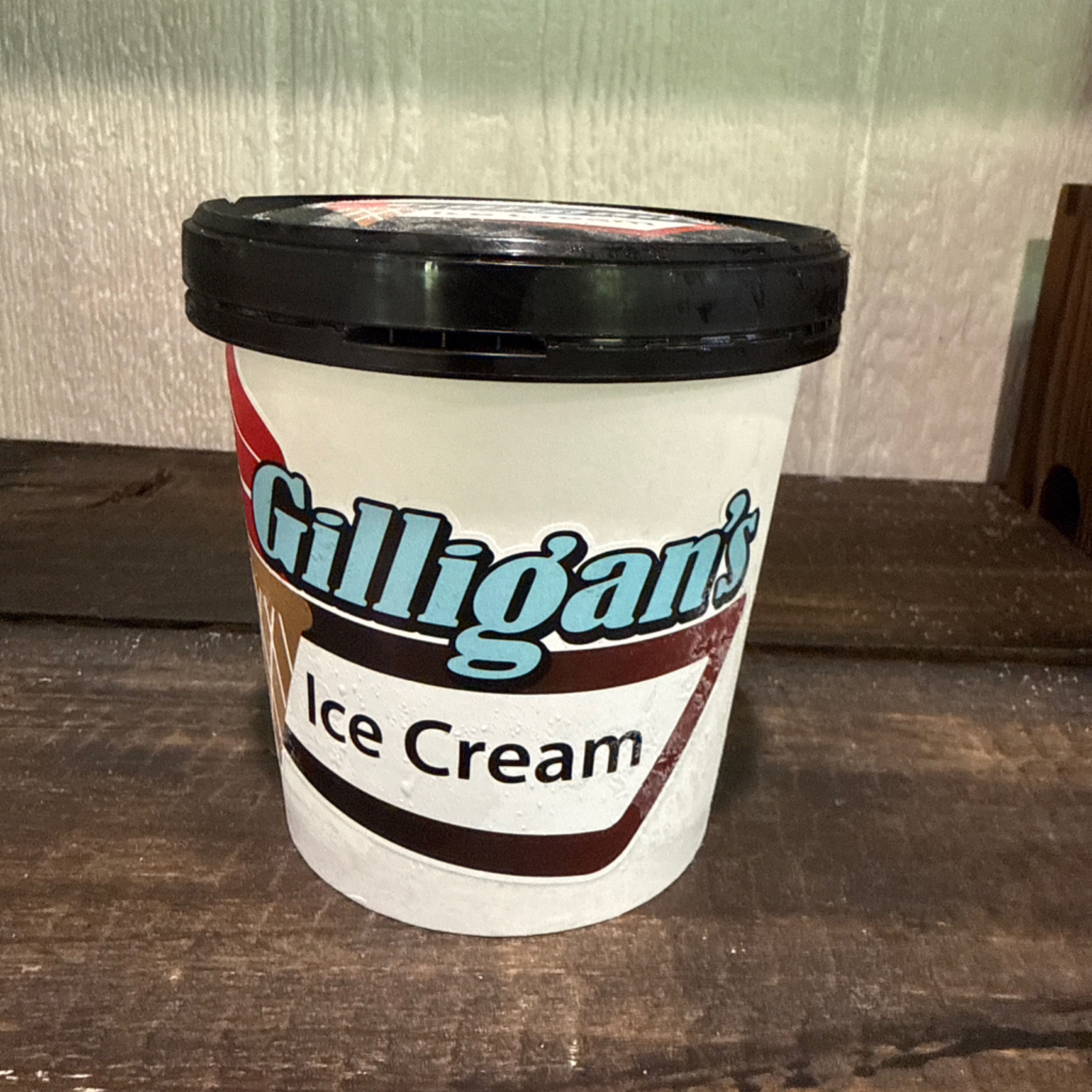 Gilligans Ice Cream Pint - Red, White, & Blueberry Ice Cream