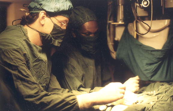 Operazione chirurgica Philipp Bonhoeffer
